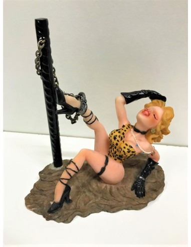 Statuina resina sexy "Women Sado" stesa