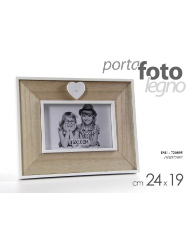 Portafoto in legno con cuore...