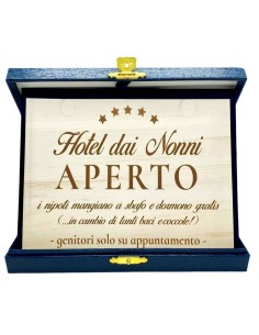 Targa con cofanetto rettangolare Cm. 21x17 - Hotel dai nonni