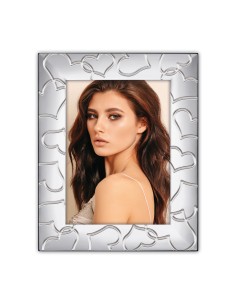 Portafoto in metallo silver con cuori Cm. 19x24 - Foto Cm. 13x18