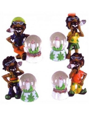 Figura resina rasta con palla di neve